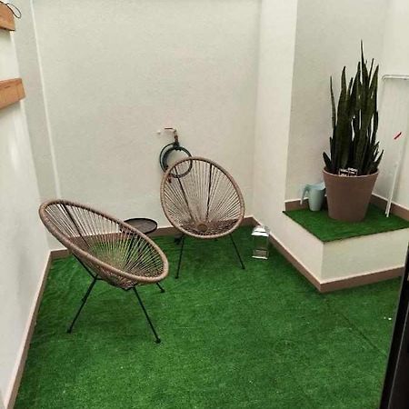Apartamento Dos Aceras Málaga Esterno foto