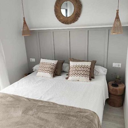 Apartamento Dos Aceras Málaga Esterno foto