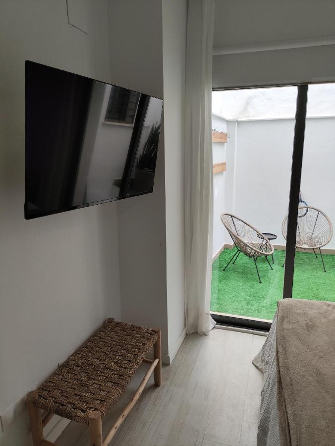 Apartamento Dos Aceras Málaga Esterno foto